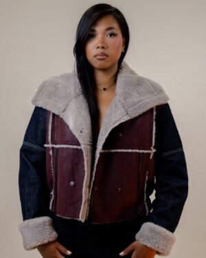 VESTE BOMBARDIER EN SEMI CUIR BORDEAUX ET MANCHE EN JEANS